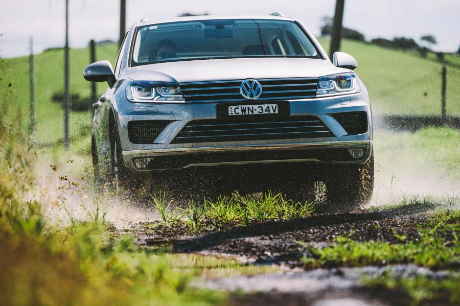  Volkswagen Touareg V6 TDI 2015 года  (AU) (фото 12 из 17)